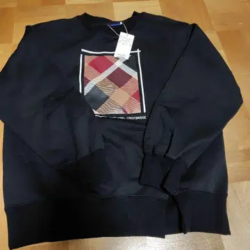 BLUE LABEL CRESTBRIDGE 맨투맨 38