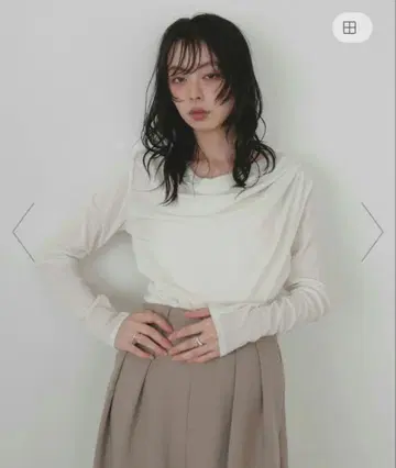 LIAN 드레이프 벨로아 풀오버 화이트 프리 사이즈