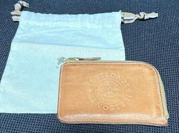 일비종떼 L자 지퍼 빅 로고