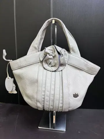 E608 IBIZA 이비자 꽃 모티브 올 가죽 핸드백