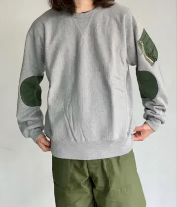 CANTATE Fluffy Flight Pullover