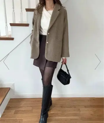 JUNOAH 샤기 코트 자켓 미사용 새상품