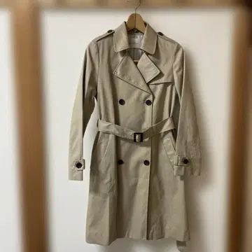 미사용 새상품 어반 리서치 베이지 트렌치코트 더블 브레스트