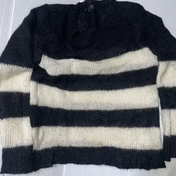 세디셔너리즈풍 666 모헤어 보더 화이트 블랙 PUNK 데미지 있음