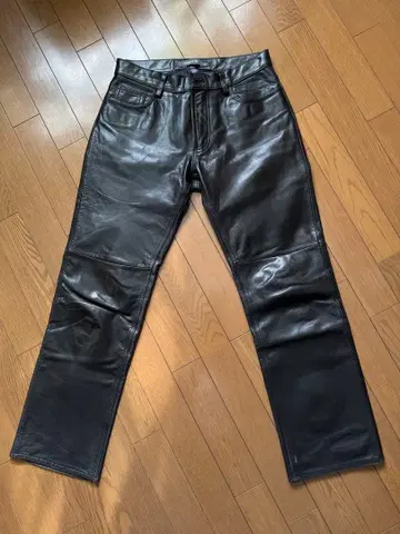 GAP 가죽 팬츠 Straight Fit 야마다 렌