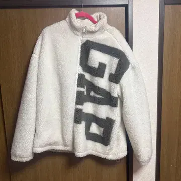 GAP 플리스 자켓 화이트
