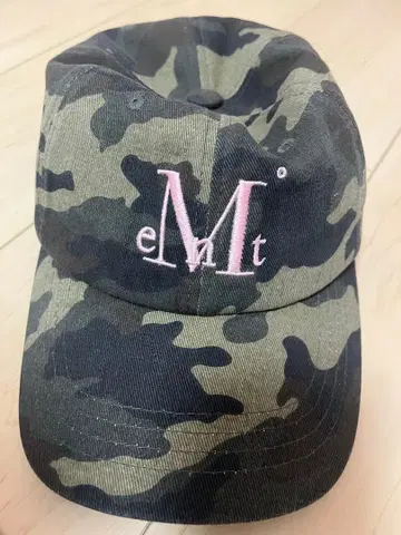 카모 패턴 eMt 로고 캡