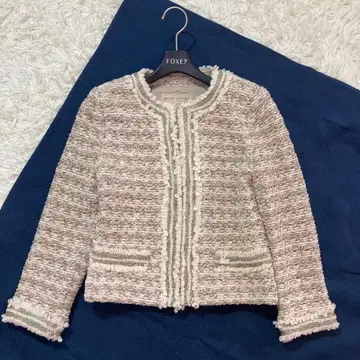 컨디션 최상 폭시 트위드 자켓 38 아이보리 실크 노카라