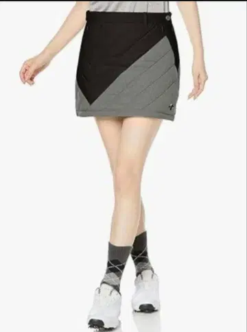 데상트 골프 다운 스커트 방한 스커트