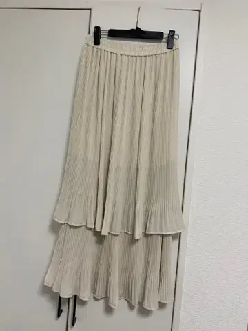 가는 플리츠 캉캉 스커트