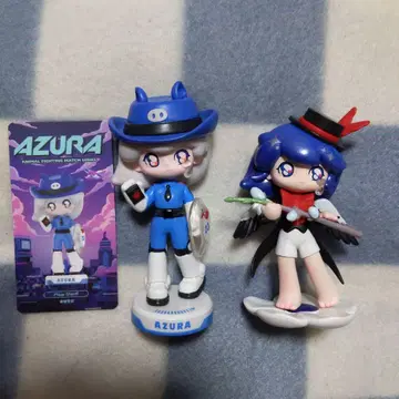 AZURA 피규어 2점
