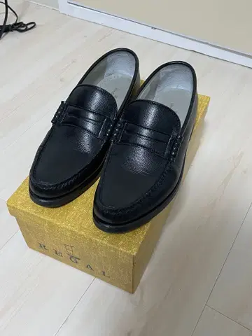 REGAL Worth collection 블랙 로퍼