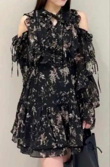 SNIDEL 프린트 프릴 쉬폰 미니 원피스