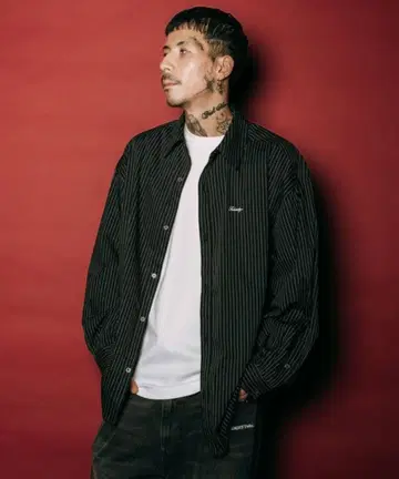 서브사이에티 스트라이프 셔츠