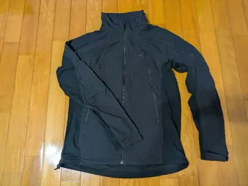 MILLET 소프트쉘 자켓