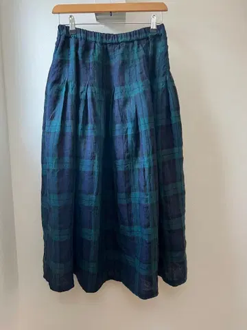 ubasoku 네이비 계열 체크 플레어 스커트 프리 사이즈