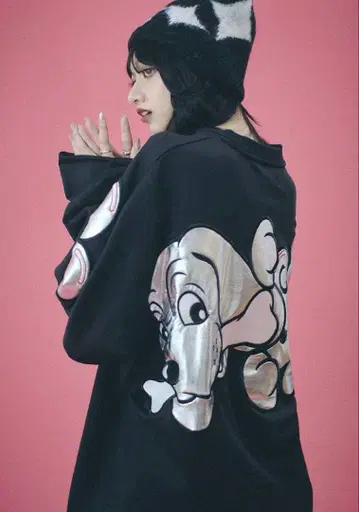 갈피 GALFY 반짝반짝 큰 매력 소매 롱T BLACK 중형견