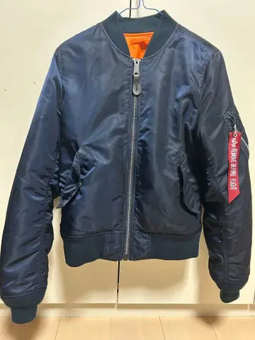 네이비 MA-1 플라이트 자켓