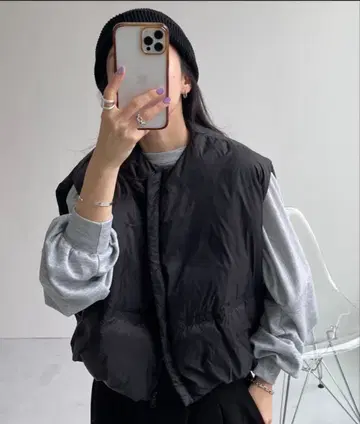 [ 택 포함 새상품 ] 에그 숏 다운 베스트