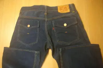 스컬진스 부츠컷 벨보텀 코듀로이 팬츠 MUSTANG