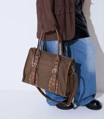 [ 새상품급 ] JEANASIS 앤티크 스터드 토트 카키 계열