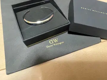 박스 포함 DW 다니엘 웰링턴 뱅글 실버 L