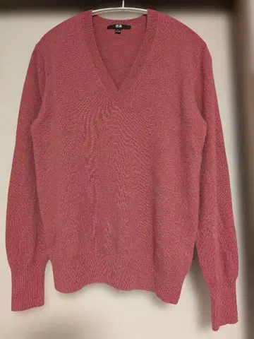 UNIQLO 캐시미어 V넥 스웨터 L 사이즈 핑크 유니클로