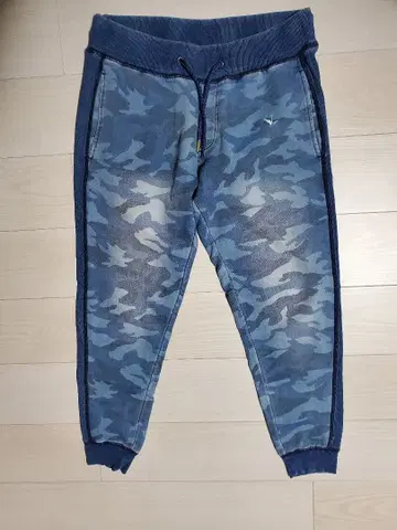 1PIU1UGUALE3 카모 패턴 조거 팬츠