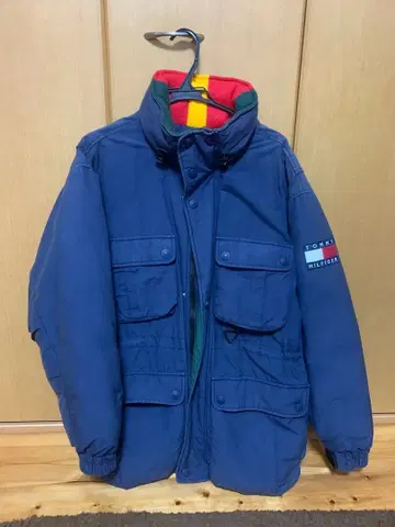 타미힐피거 다운 자켓
