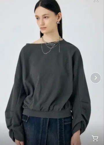 새상품급 MOUSSY 오프 숄더 맨투맨