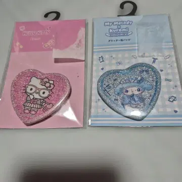 헬로키티 & 마이멜로디 하트형 핀 배지 세트