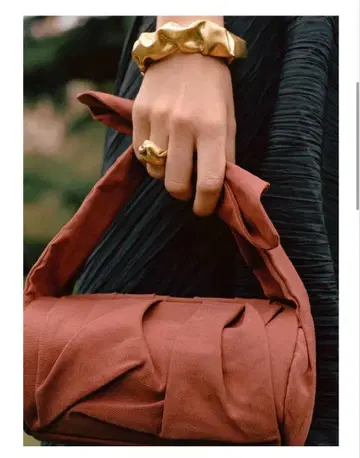 Completed Works Scrunch Gold Plated Cuff