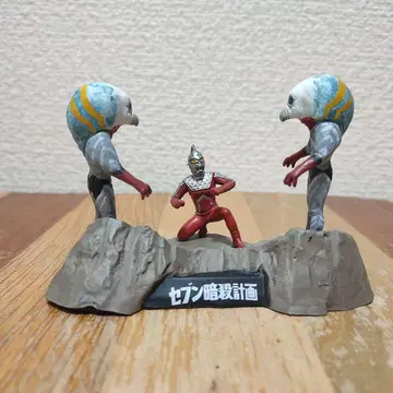 울트라 괴수 희극 세븐 암살 계획 피규어 울트라맨 디오라마