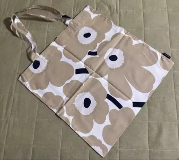 [택 포함 새상품] marimekko/마리메꼬 꽃무늬 토트백