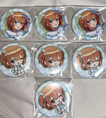 5등분의 신부 트리 빌리지 네잎 캔뱃지 세트