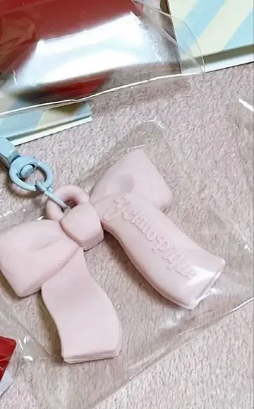 젤라또피케 팝업 스토어 참 리본(핑크)