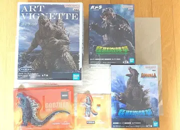 고질라 가메라 피규어 세트