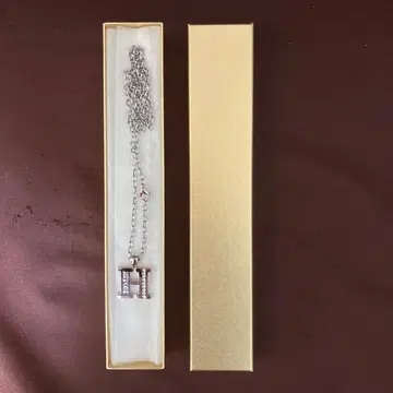 실버 펜던트 체인 목걸이