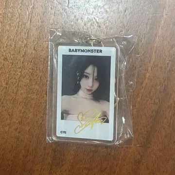 BABYMONSTER 팬 콘서트 캡슐 토이 키링 아사