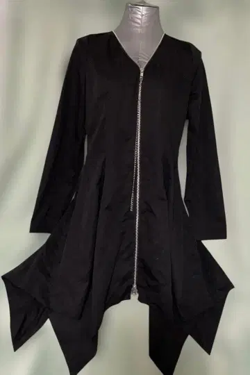 PEACE NOW 블랙 원피스