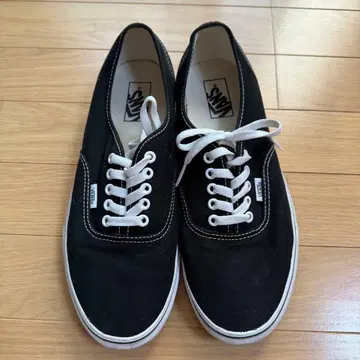 새상품급 vans 오센틱 로우컷 블랙 28.5cm