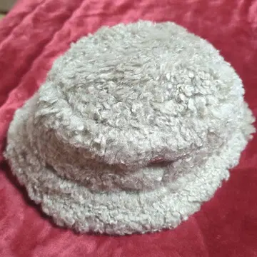 Basicks FAUX FUR BIG BUCKET HAT