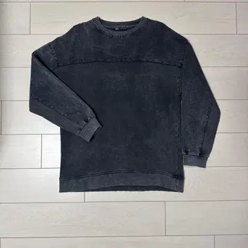 ZARA 다크 그레이 크루넥 트레이닝복