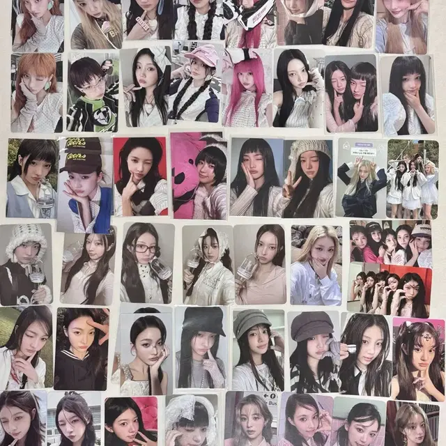 아일릿 공방 앨범 위버스 럭드 포카 윤아 민주 모카 원희 이로하 응원봉