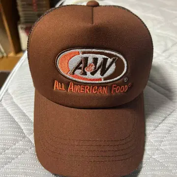 A&W 브라운 트래커 캡
