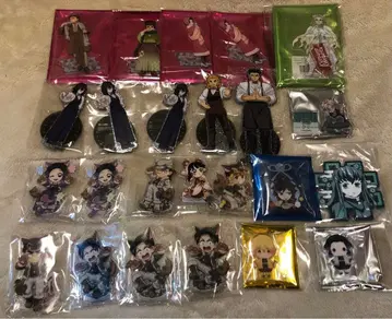 귀멸의 칼날 아크릴 스탠드 묶음 판매 렌고쿠 기유 무이치로 시노부 이쿠로