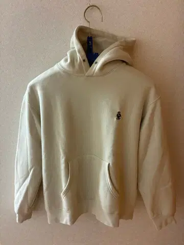 프릭스스토어 USA 곰 자수 후드티