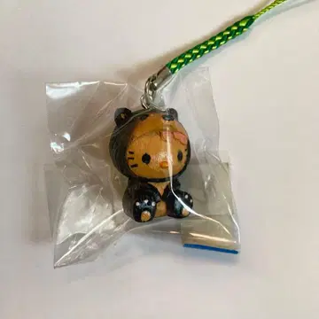 산리오 나무 조각 키티 끈 인형 앉은 곰 짙은 갈색 sanrio 스트랩