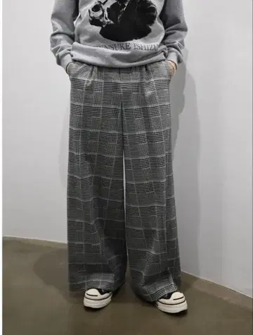 CLASSIC EASY TROUSERS