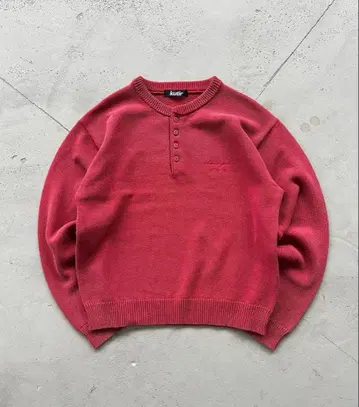 kutir 헨리넥 크롭 니트